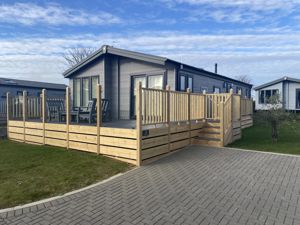Sea View Holiday Park Boswinger